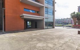 Lovelystay - Trendy 1Bdr Apartment W/ River View